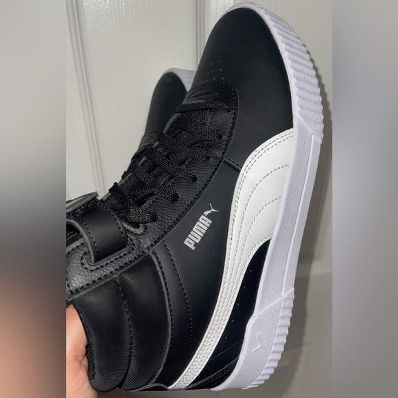 Women puma shoes 👑 - Picture 8 of 14